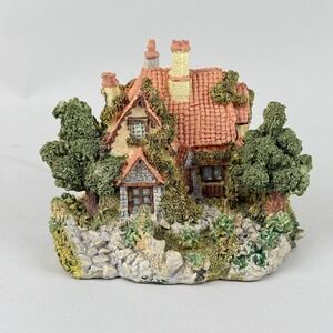 Lilliput Lane English Country Cottage Resin